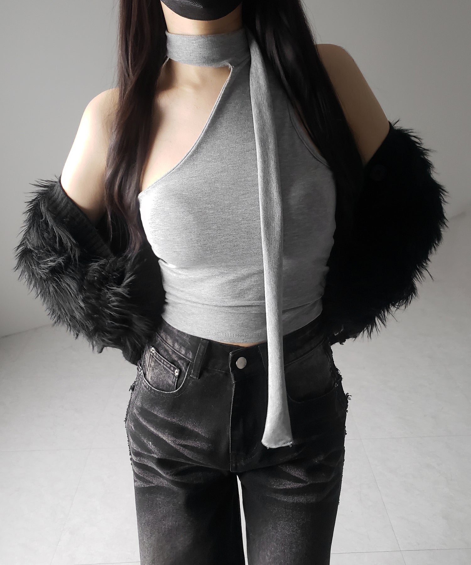 【 ３color ／ カップ付 】チョーカータイアシンメトリーワンショルキャミソール ／ choker tie asymmetry one-shoulder camisole