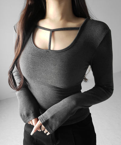 【 裏起毛 】カットアウトストラップスリムカットソートップス ／ cutout strap slim cutsew tops