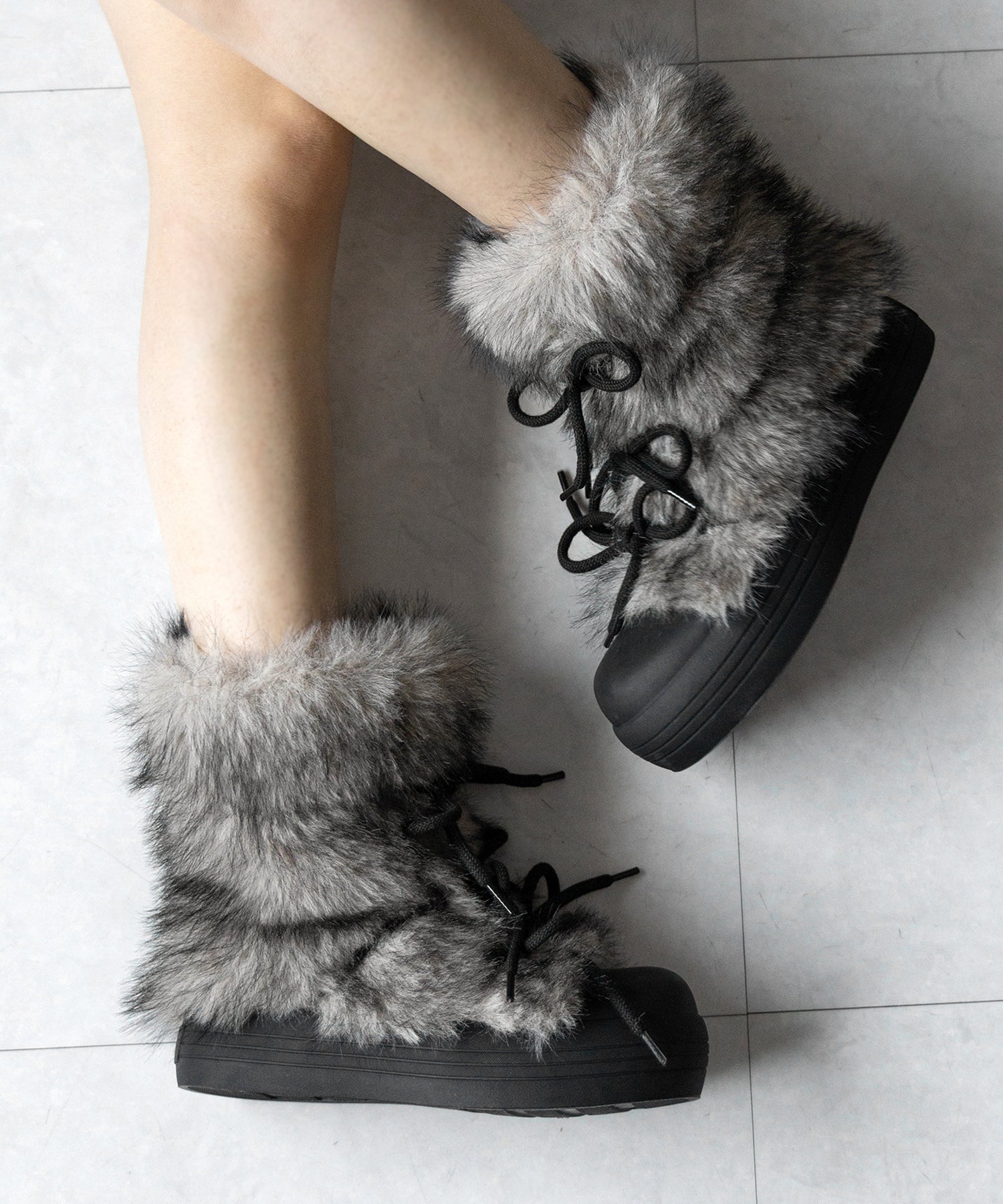 【 ２color 】ボリュームフェイクファーブーツ ／ volume fake fur boots
