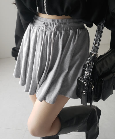 【 ３color ／インナーパンツ裏地付 】ハイウエストカットフレアミニスカート ／ High waist cut flare mini skirt