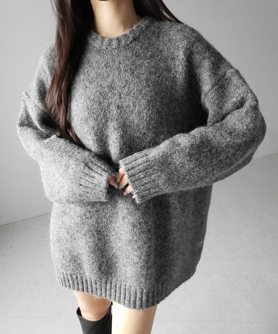 オーバーサイズフラッフィーニットプルオーバー ／ oversize fluffy knit pullover