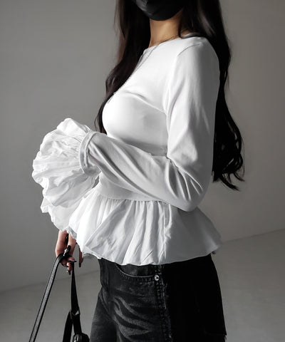 【 ２color 】裾バルーンフリルカットソートップス ／ hem balloon frill cutsew tops