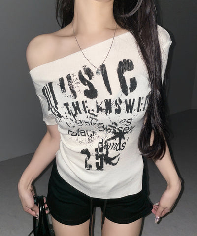 グランジロゴプリント半袖スリムニットトップス ／ grunge logo print shortsleeve slim knit tops