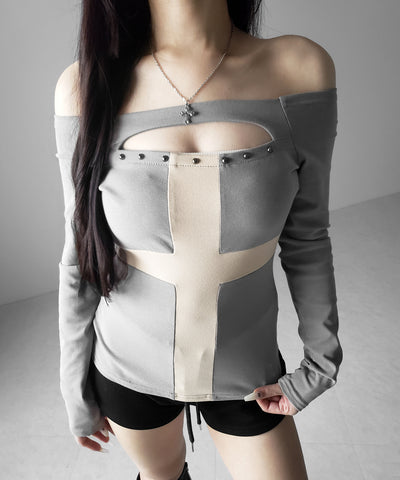 十字架クロスデザインカットアウトオフショルスリムトップス ／ cross design cutout offshoulder slim tops