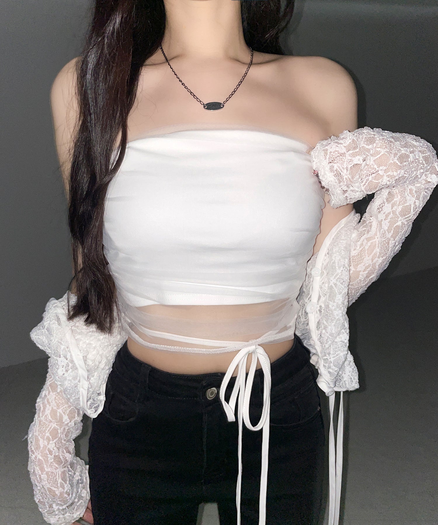 ウエストクロスチュールドッキングベアトップ ／ waist cross tulle docking bare top