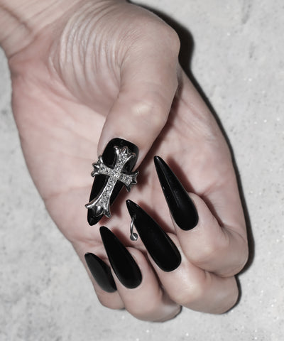 ビジュークロスピアシングロングネイルチップ ／ bijou cross piercing long nail tips