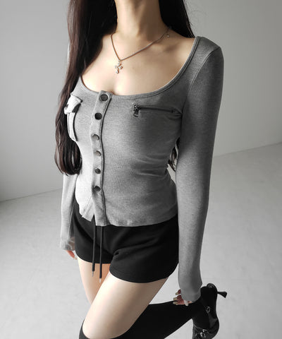 アウトポケットスクエアネック長袖スリムTシャツ ／Out pocket square neck long sleeve slim T-shirt