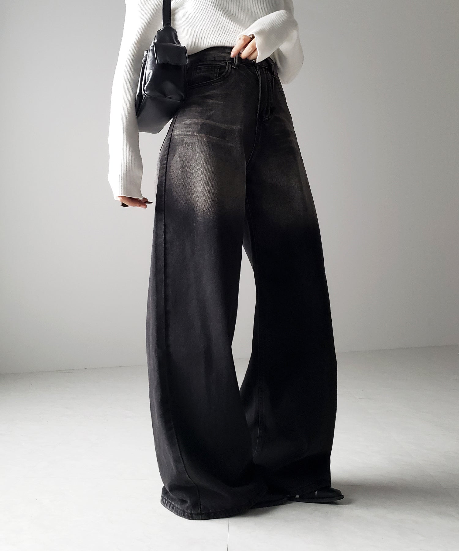 【 ４size ／ ２color 】ヴィンテージグラデーションウォッシングルーズワイドデニム