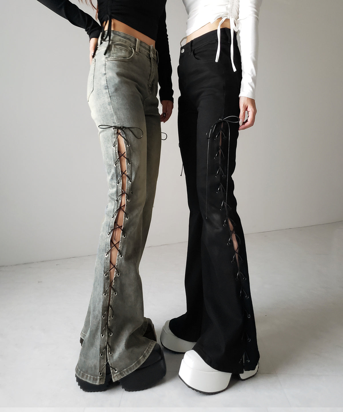 レースアップカットアウトストレッチフレアデニム ／ lace up cutout stretch flare denim