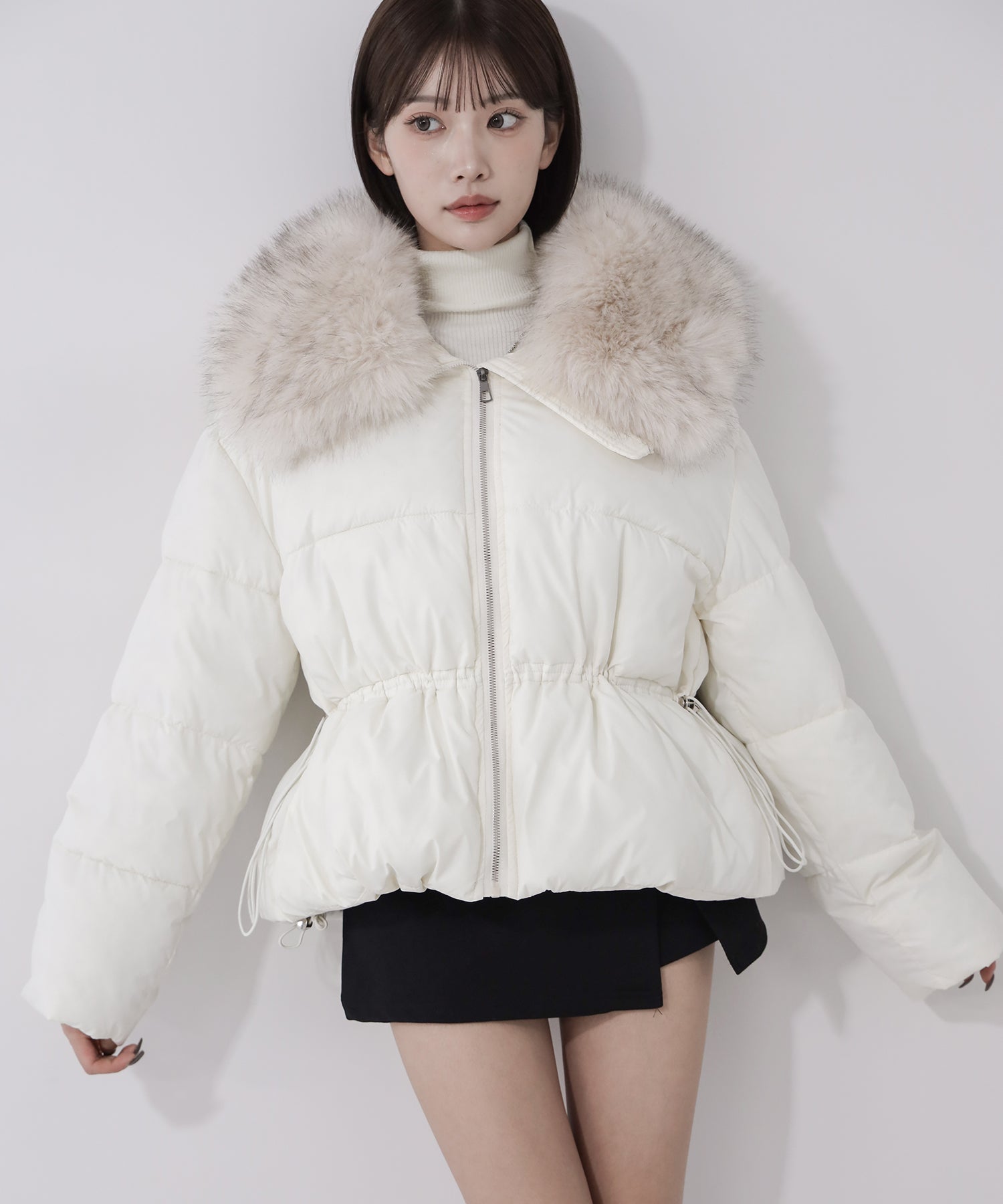 ファーカラーウエストマークミディダウンジャケット ／ fur collar waist-mark midi down jacket
