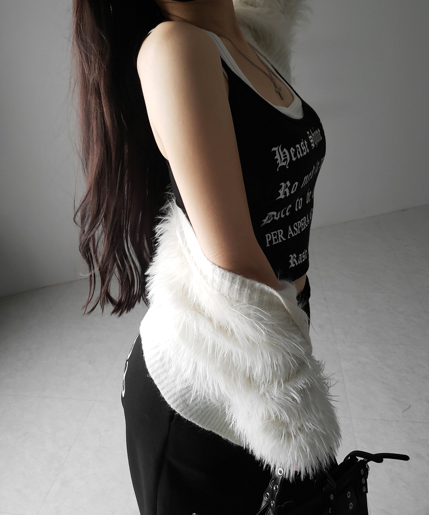 【 ２color 】グランジロゴレイヤードキャミソールトップス ／ grunge logo layered camisole tops