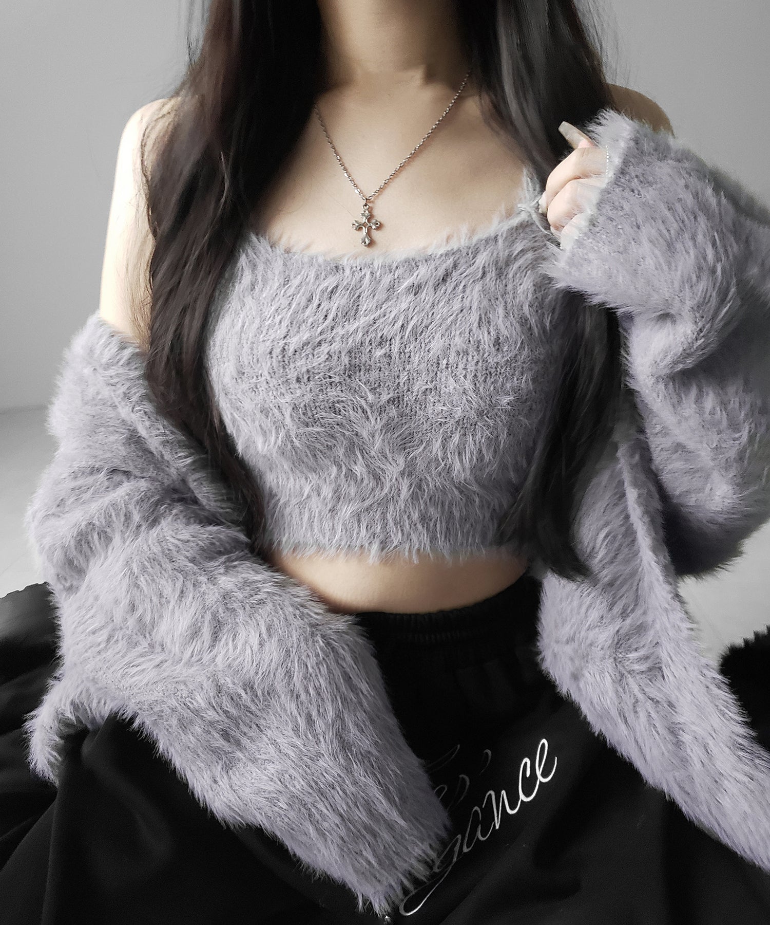 【 ２点セット 】シャギーニットショートキャミソール ＋ オーバーカーディガンセット ／ shaggy knit short camisole + over cardigan SET