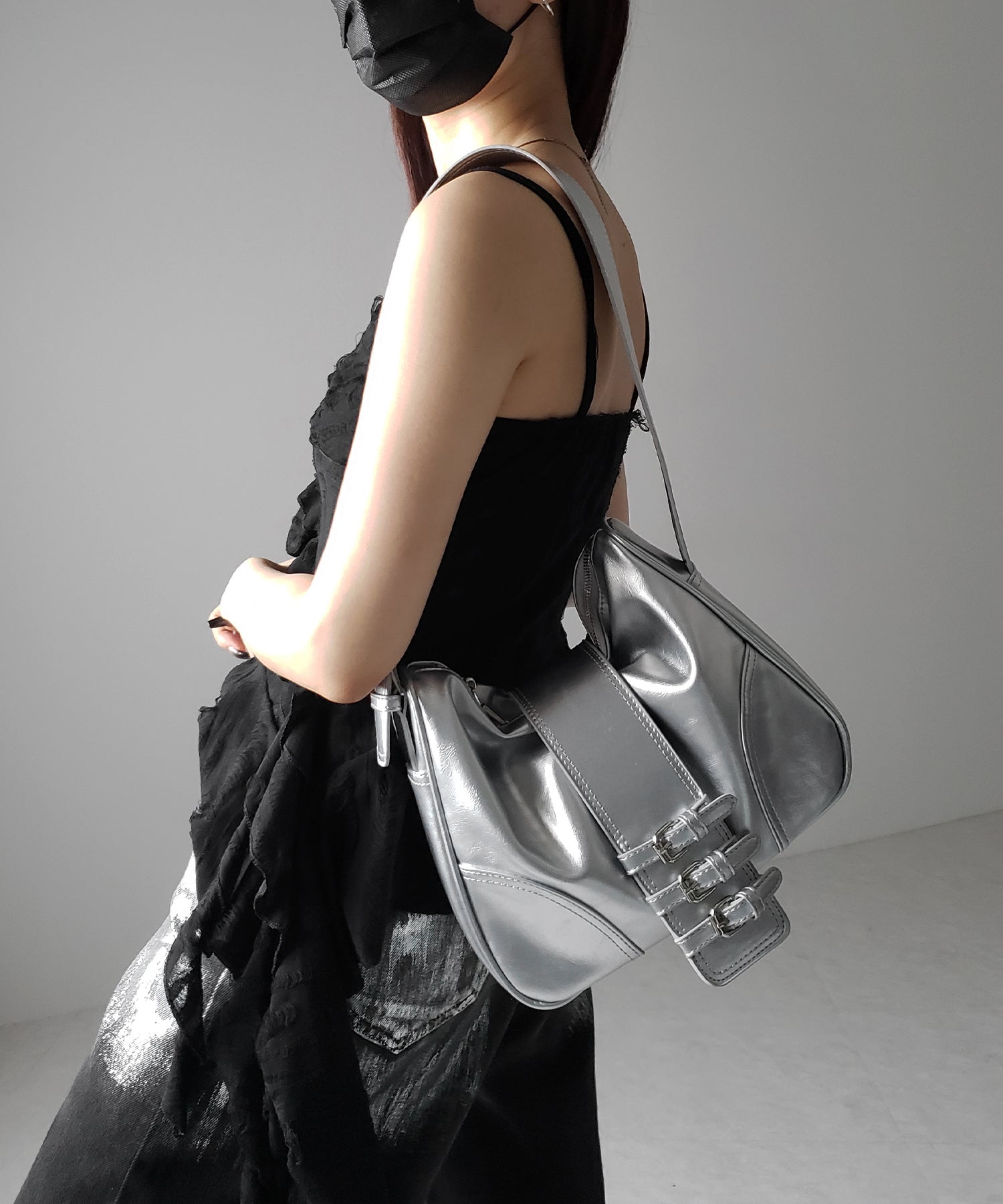 【 ３color 】ベルテッドフェイクレザーショルダーバッグ ／ belted fake leather shoulder bag