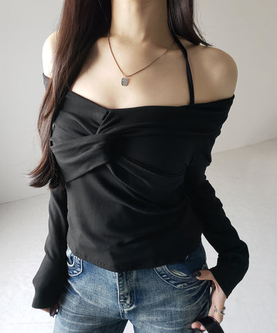 【 ２color 】クロスギャザーオフショルカットソートップス ／ cross gather off shoulder cutsew tops