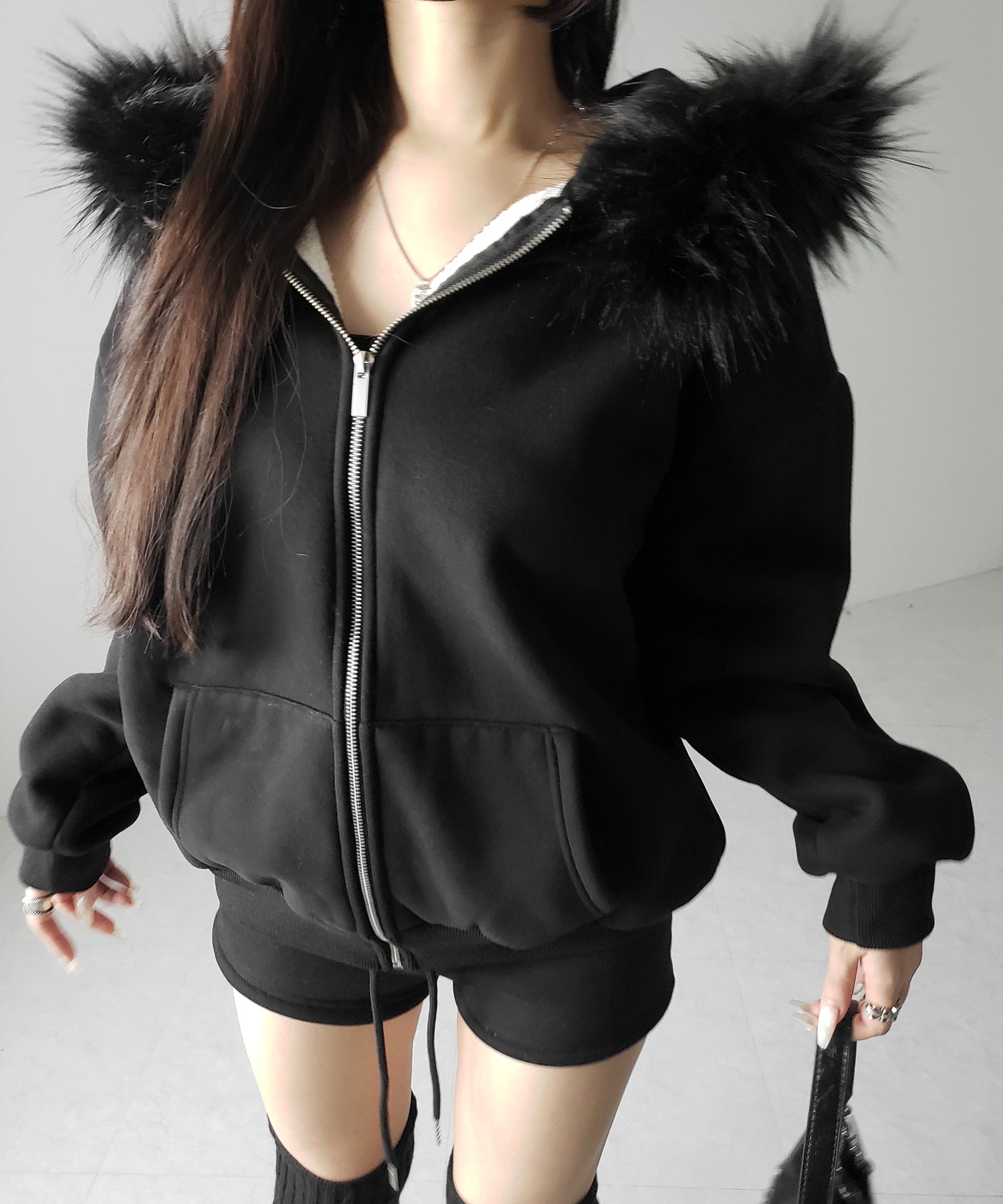 【 セットアップ 】裏起毛ファーフードオーバージップパーカー＆スウェットショートパンツ ／ Urakimo fur over zip hoodie ＆ sweat short pants SETUP