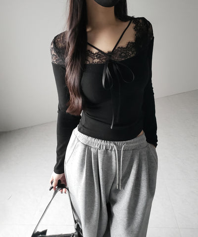 【 ２color 】クロスストラップレース切替リブトップス ／ cross strap lace switching ribbed tops