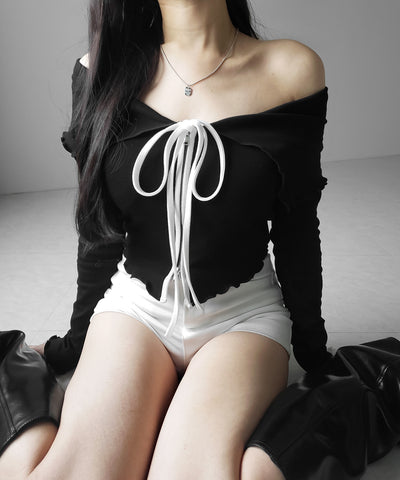 バイカラーリボンオフショルショートトップス ／ bicolor ribbon off shoulder short tops