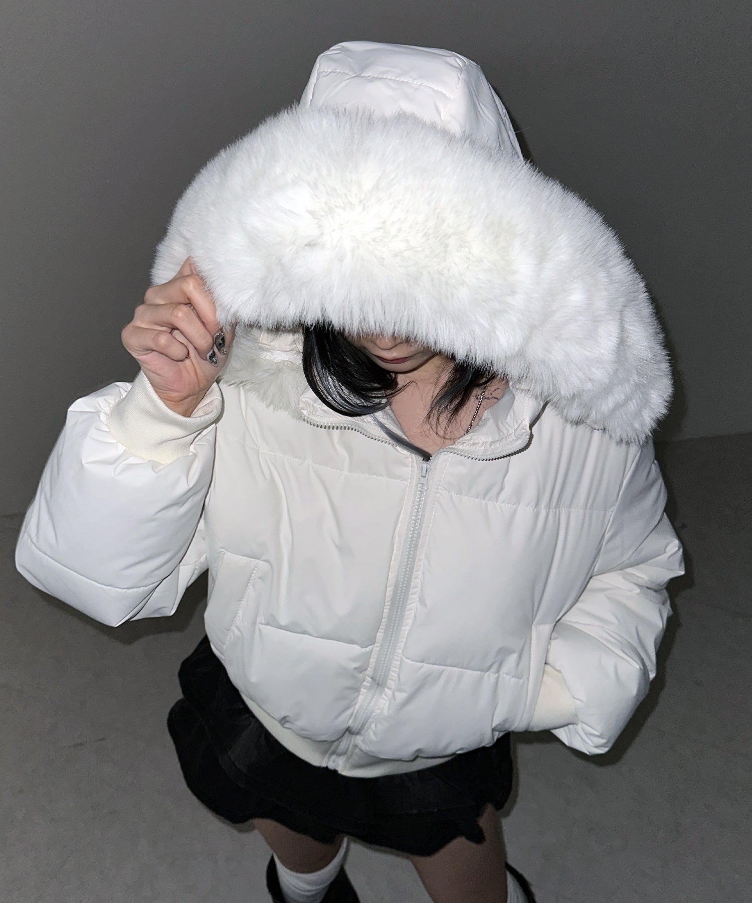 【 フード取り外し可能２ＷＡＹ 】フェイクファーフードショートダウンジャケット ／ 2WAY fake fur hoodie short down jacket
