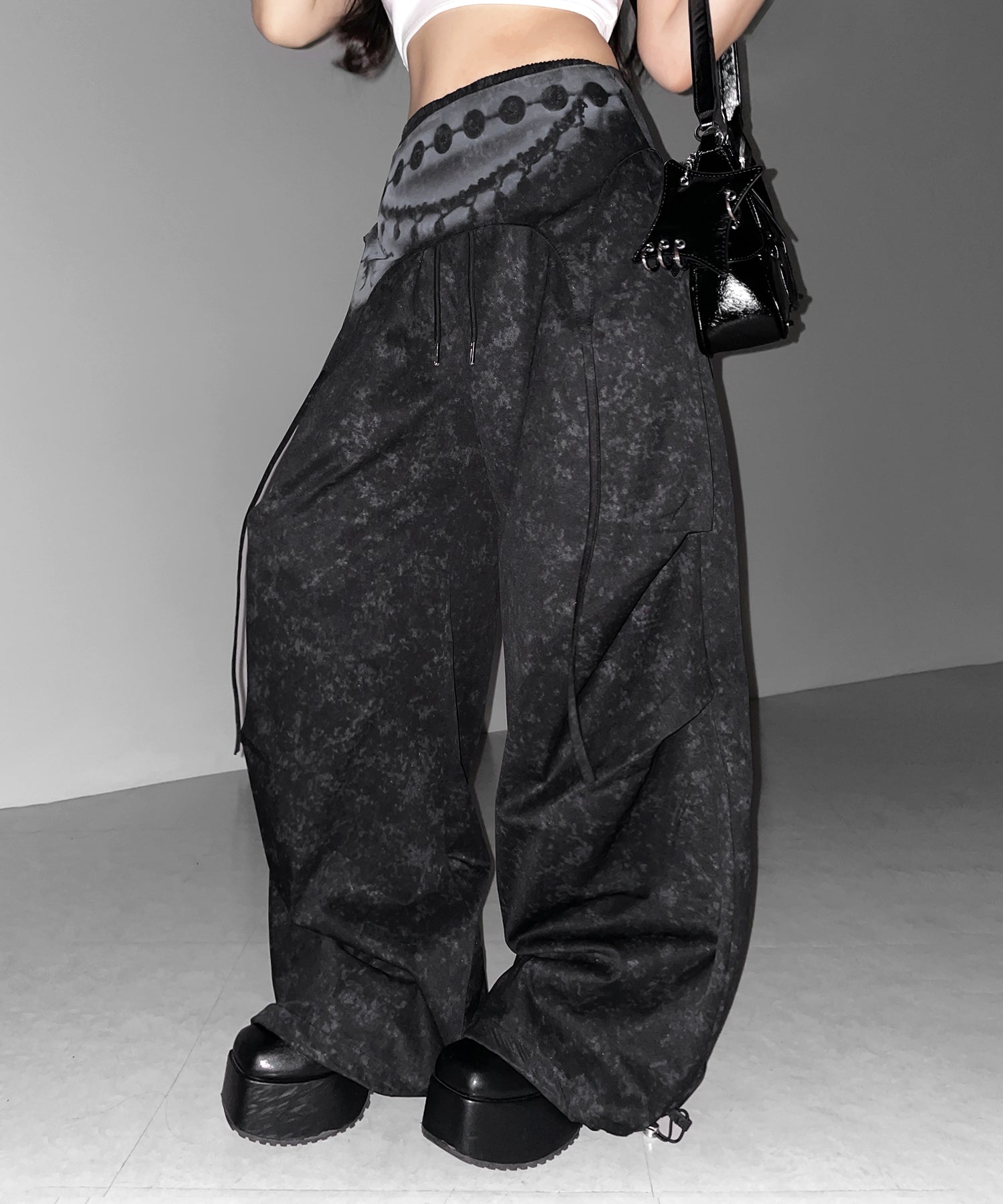 ガーターレイヤードヴィンテージタックワイドパンツ ／ garter layered vintage tack wide pants