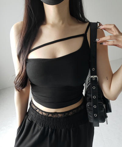 【 ３color ／ カップ付 】ラインストラップワンショルキャミソール ／ line strap one shoulder camisole