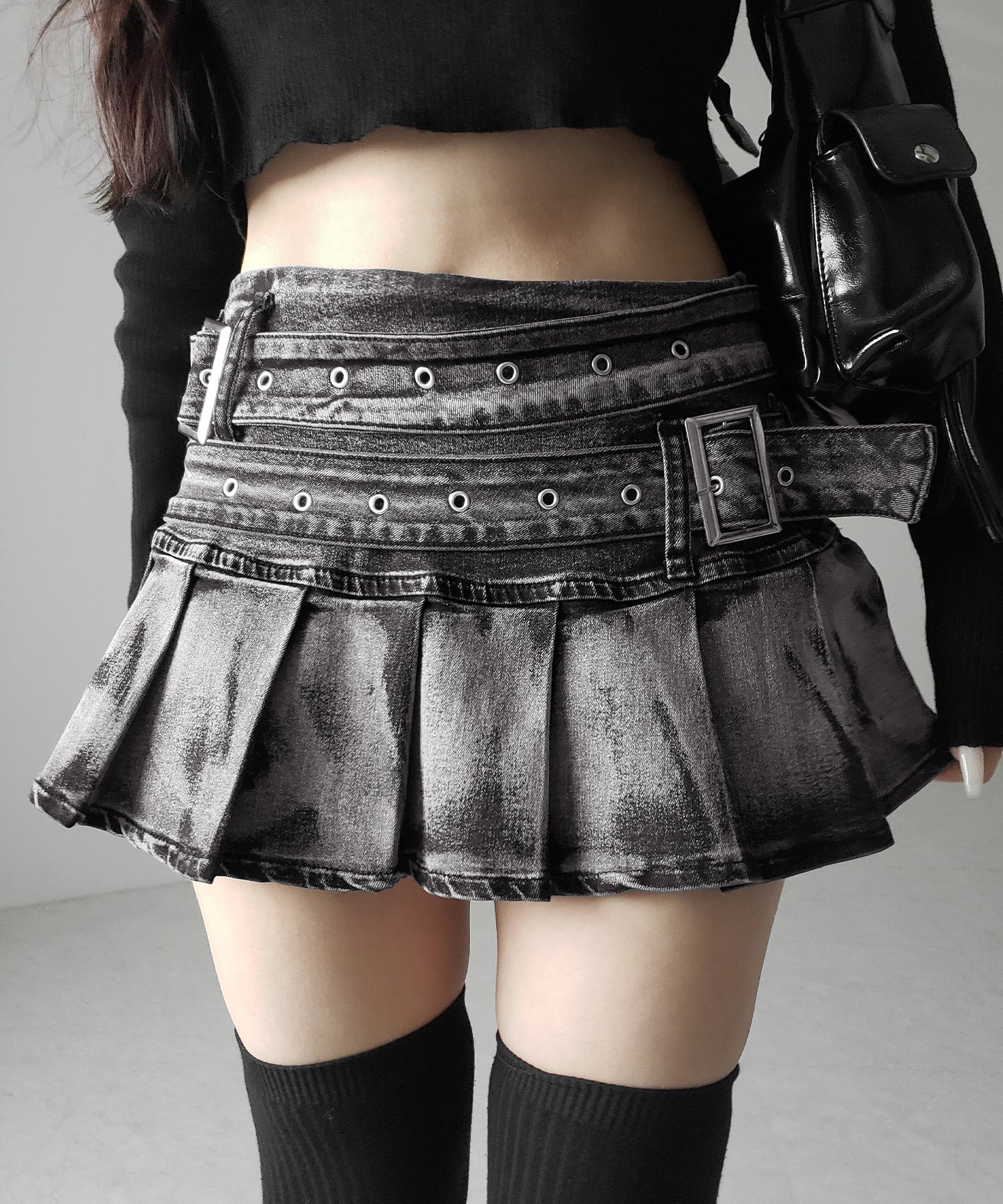 【 インパン裏地付 】ダブルベルトヴィンテージデニムプリーツミニスカート ／ double belt vintage denim pleats mini skirt