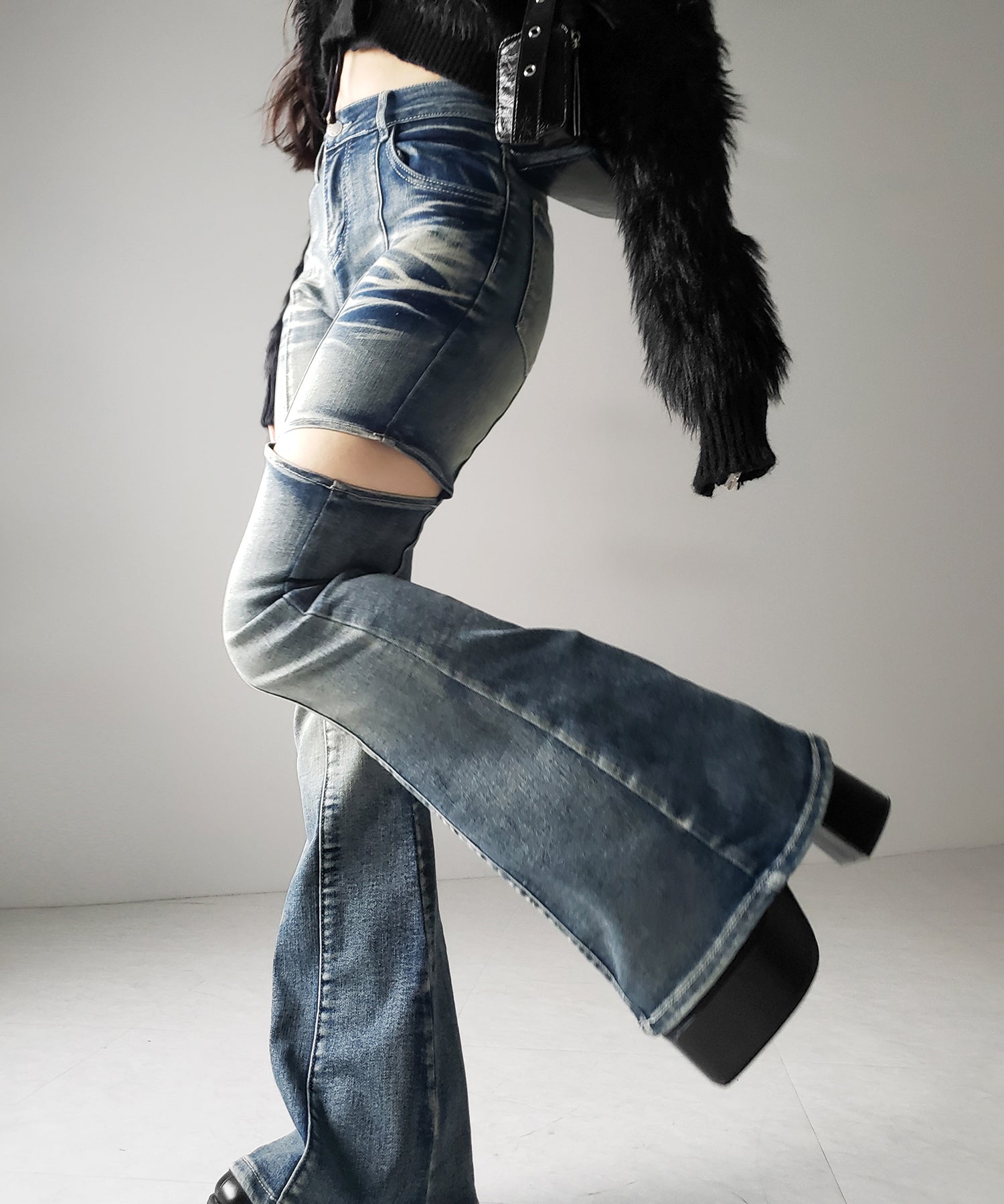 【 ２color ／ ３size 】カットアウトヴィンテージストレッチフレアデニム ／ cutout vintage stretch flare denim