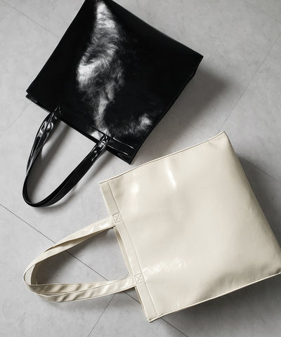 【 ２color ／ 大容量 】フェイクレザービッグスクエアトートバッグ ／ fake leather big square tote bag
