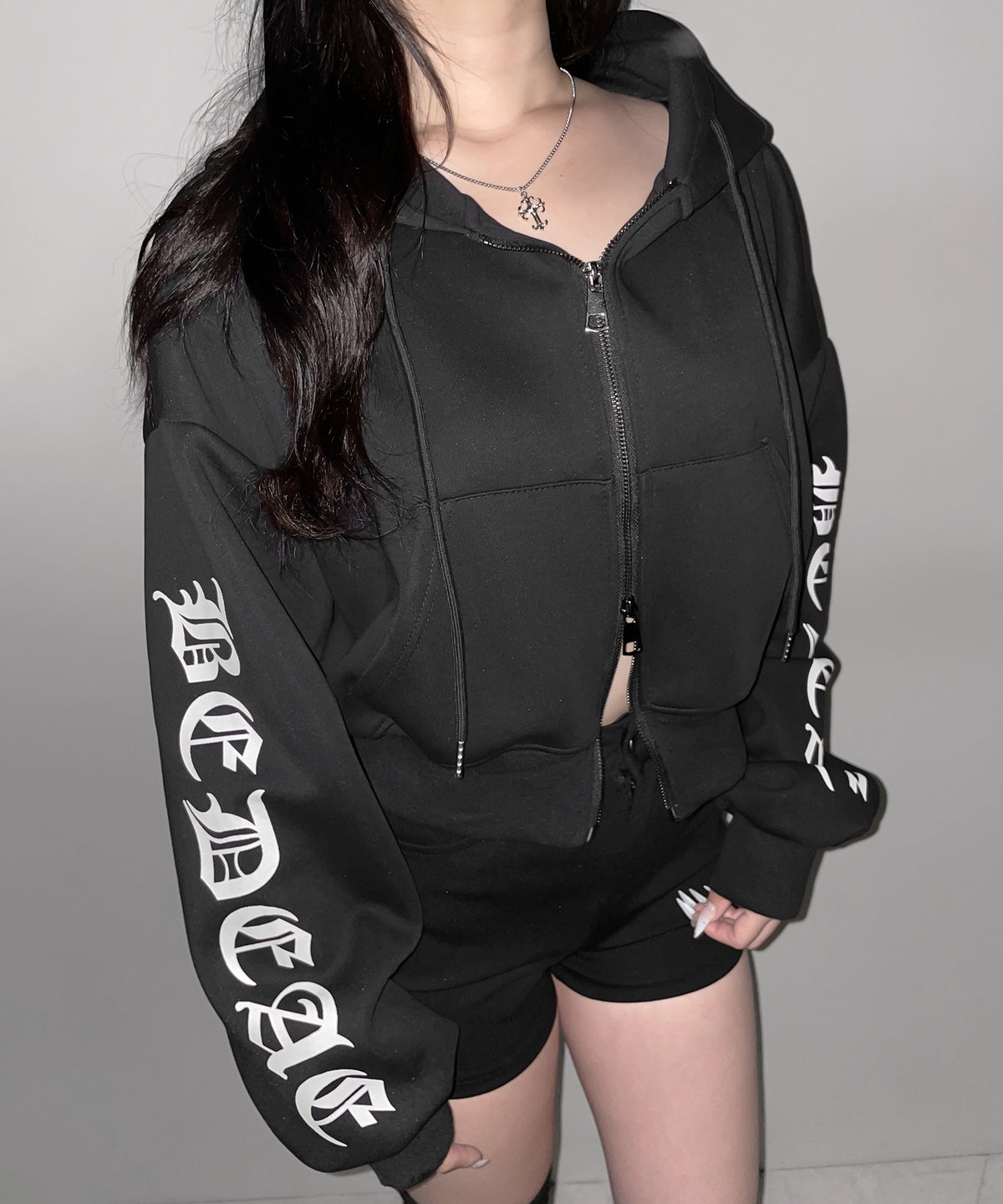 グランジロゴダブルジップショートパーカー ／ grunge logo double zip short hoodie