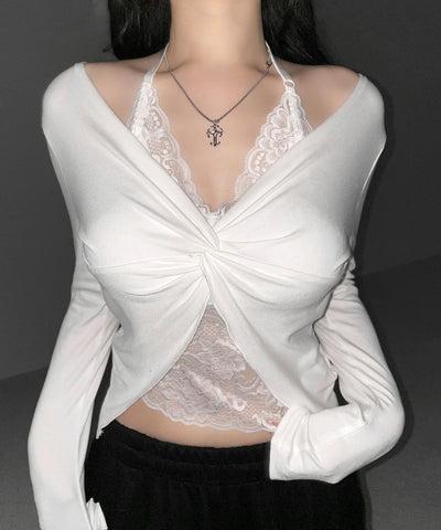 レースレイヤードクロスデザイン長袖Ｔシャツ ／Lace-layered cross design long-sleeved T-shirt