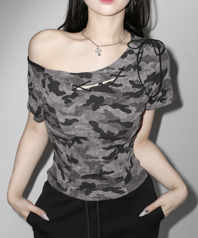 ヴィンテージカモフラカットアウトレースアップワンショルＴシャツ　／ Vintage camouflage cutout laceup one shoulder T-shirt