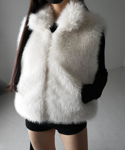 【 ポケット付 】スタンドネックジップアップフェイクファーベスト ／ stand neck zipup fake fur vest