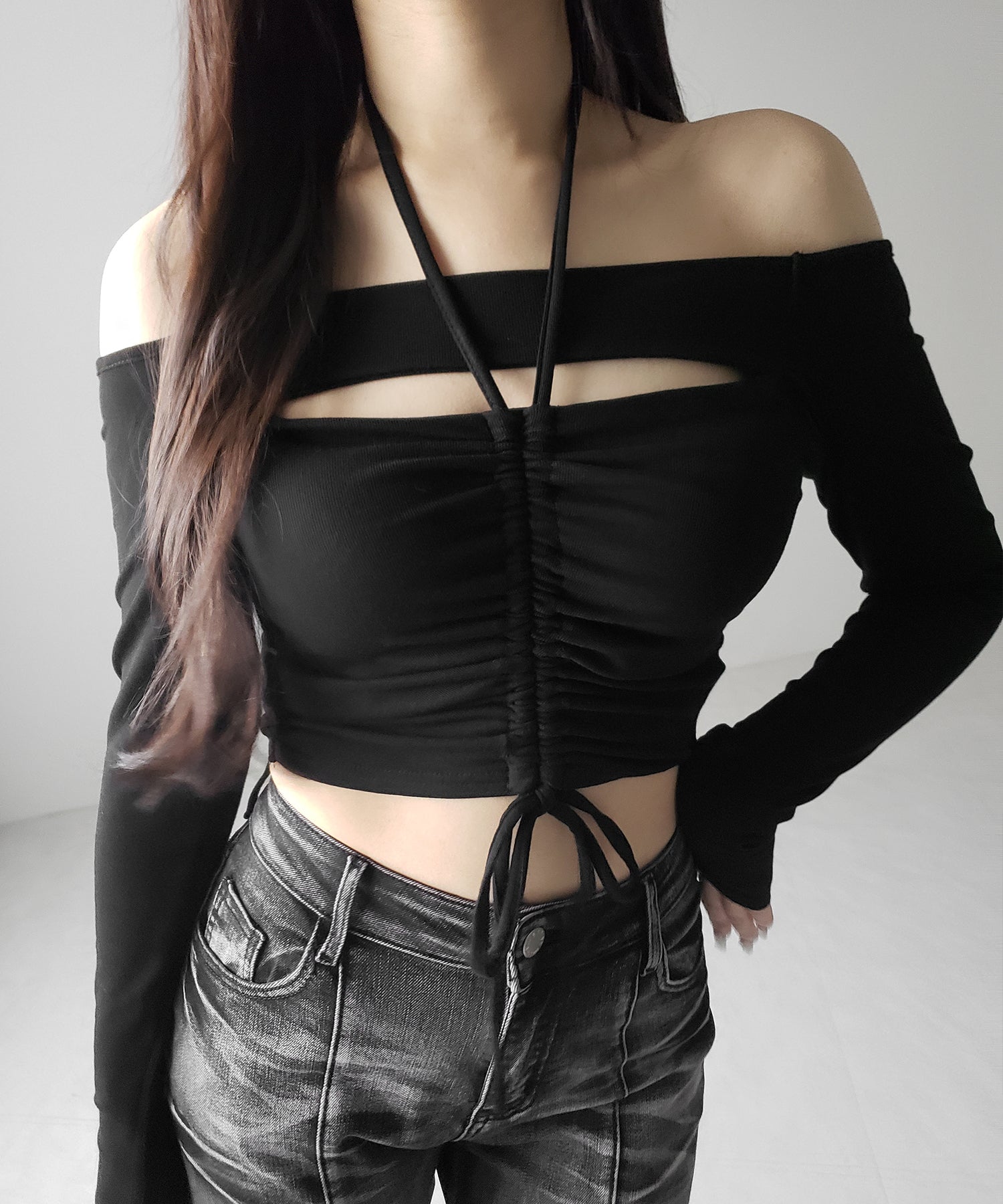 裏起毛カットアウトシャーリングぴちカットソートップス ／ urakimo cutout shirring pichi cutsew tops