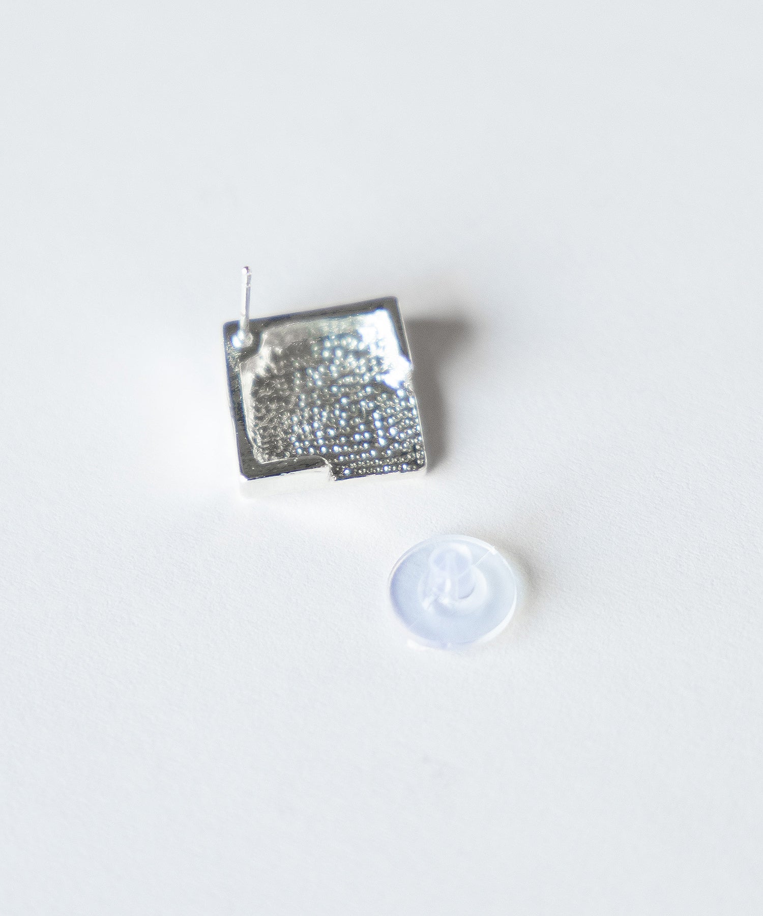SQUARE SILVER MINIMAL PIERCE ／ スクエアシルバーミニマルピアス