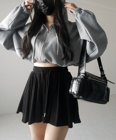 【 ３color ／インナーパンツ裏地付 】ハイウエストカットフレアミニスカート ／ High waist cut flare mini skirt