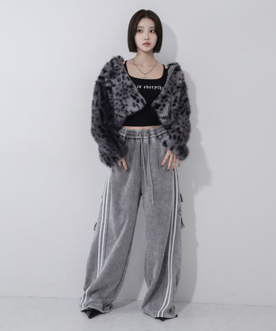 レオパードフェイクファーフーディショートコート ／ reopard fakefur hoodie short coat