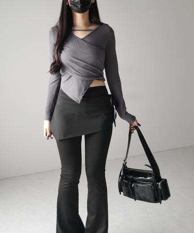 【 ３color 】ラインストラップギャザークロスレイヤードトップス ／ line strap gather cross layered Tops
