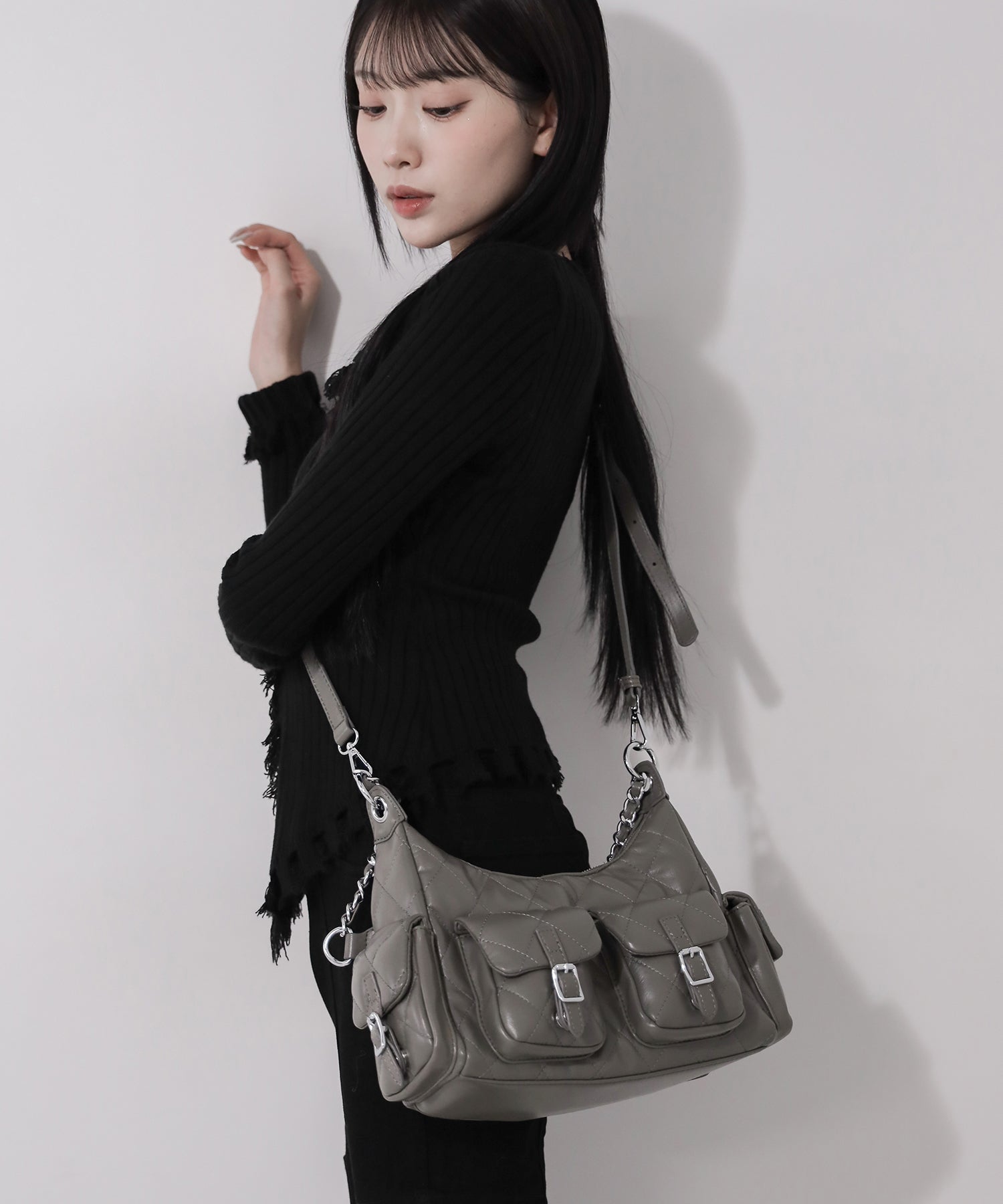 【 ２WAY 】アウトポケットキルティングチェーンショルダーバッグ ／ 2WAY out pocket quilting chain shoulder bag