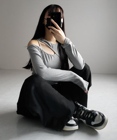 【 ３color 】ショルダーカットアウトストラップリブトップス ／ shoulder cutout strap lib tops