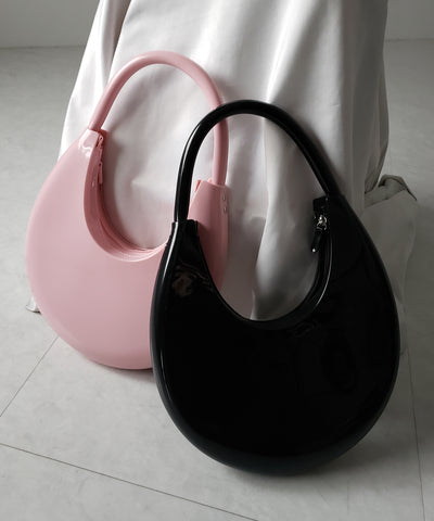 【 ２color 】 PVC ハーフムーンショルダーバッグ ／ PVC HALF MOON SHOULDER BAG