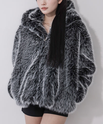 フェイクファーフーディミドルコート ／ fake fur hoodie middle coat