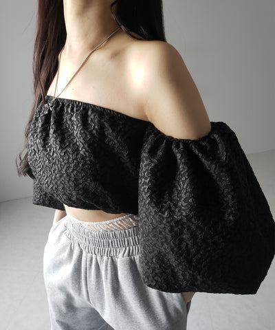 【 ２color 】オフショルダーボリュームパフショートブラウス ／ off shoulder volume puff short blouse
