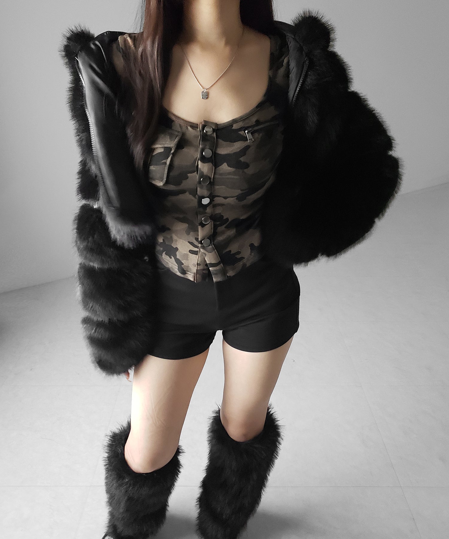 カモフラアウトポケットスクエアネック長袖スリムTシャツ ／ 　camouflage out pocket square neck long sleeve slim T-shirt