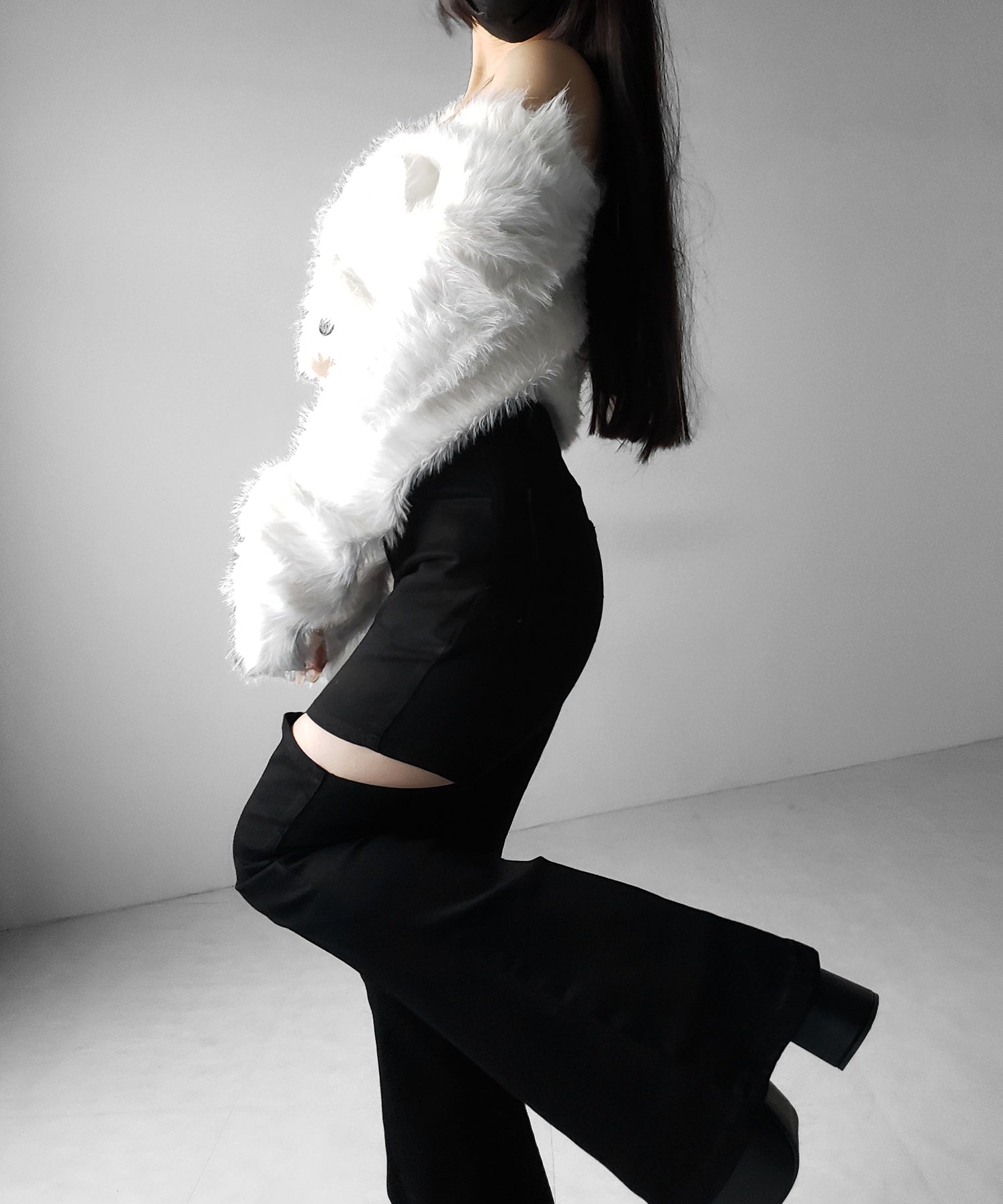 カットアウトヴィンテージストレッチフレアデニム ／ cutout vintage stretch flare denim