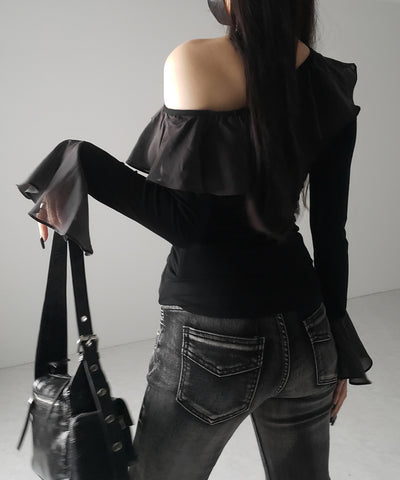 【 ２color 】ワンショルボリュームフリルカットソートップス ／ one shoulder volume frill cutsew tops