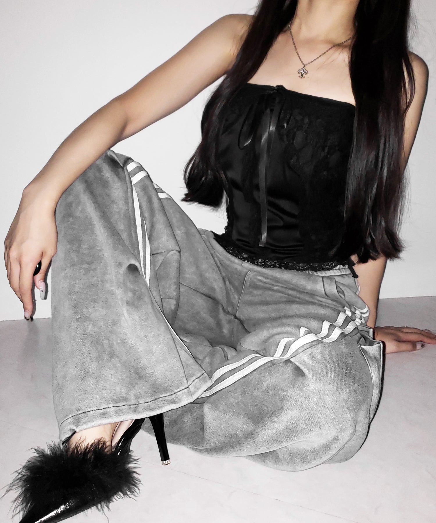 フロントリボンレースフリルコルセットベアトップ ／ front ribbon lace frill corset bare top