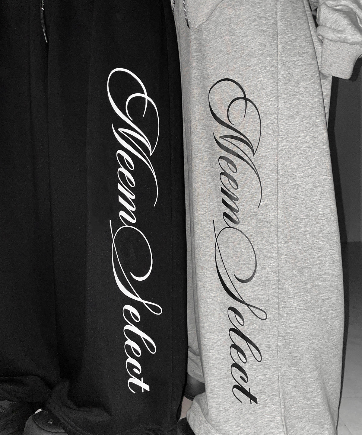 【 セットアップ可能 】レタリングロゴプリントワイドスウェットパンツ ／ lettering logo print wide sweat pants