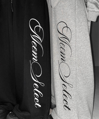【 セットアップ可能 】レタリングロゴプリントワイドスウェットパンツ ／ lettering logo print wide sweat pants