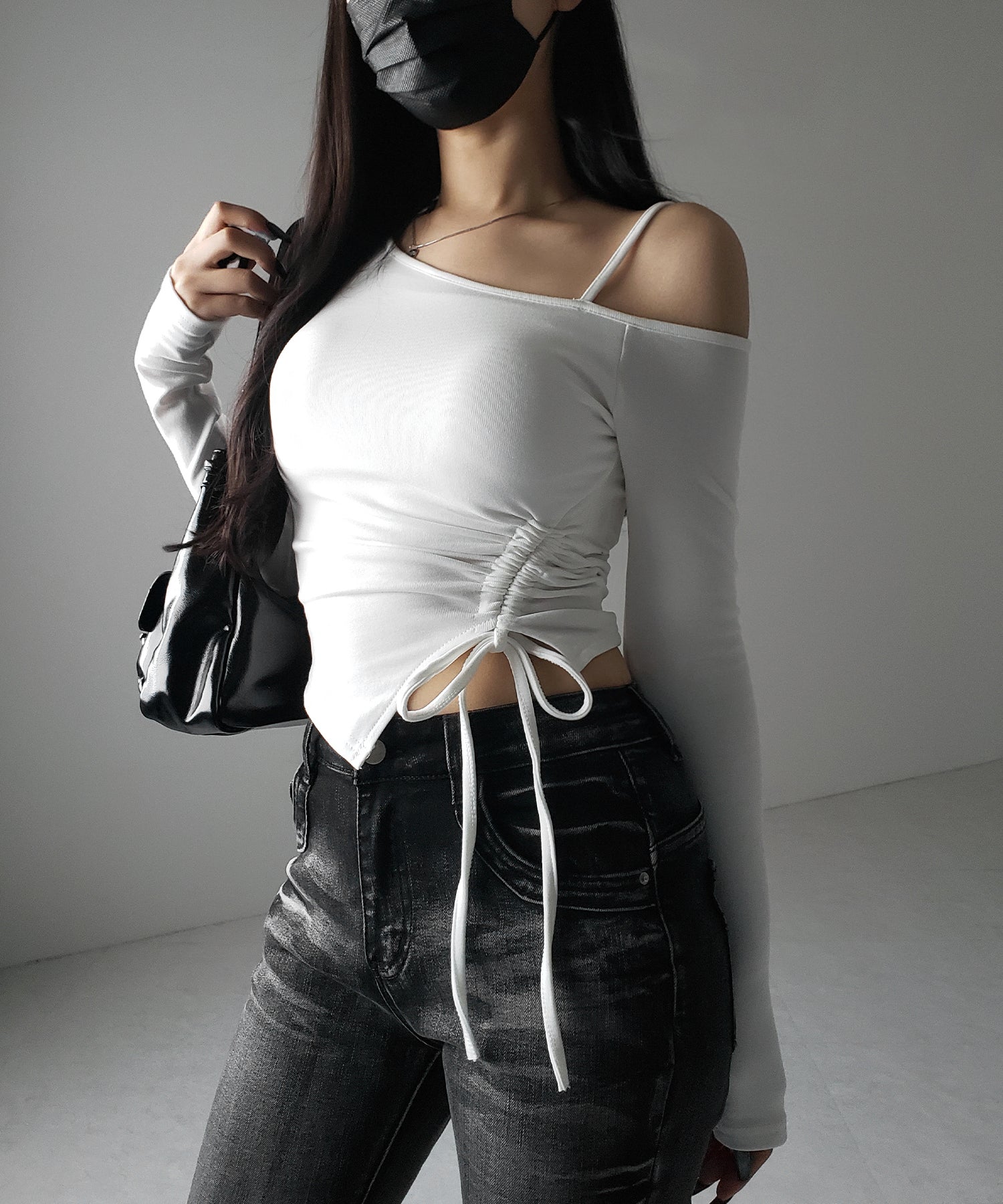 【 裏起毛 ／ カップ付 】サイドシャーリングリボンワンショルトップス ／ side shirring ribbon one shoulder tops