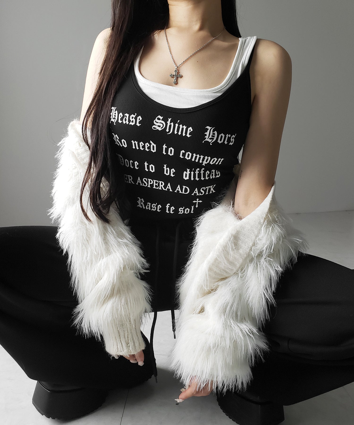 【 ２color 】グランジロゴレイヤードキャミソールトップス ／ grunge logo layered camisole tops