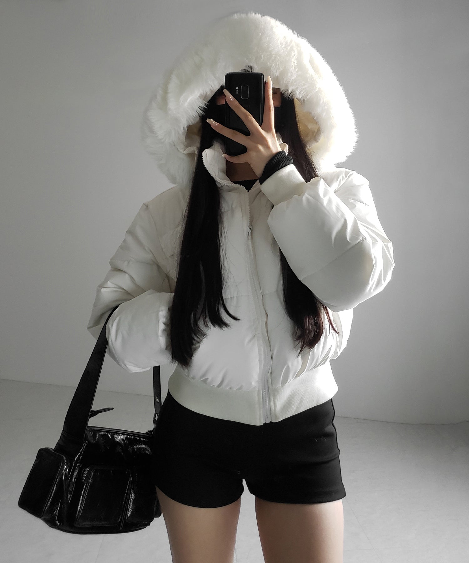 【 フード取り外し可能２ＷＡＹ 】フェイクファーフードショートダウンジャケット ／ 2WAY fake fur hoodie short down jacket